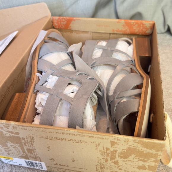 Latigo Ramoni Lace up Grey Sandals - Picture 2 of 5